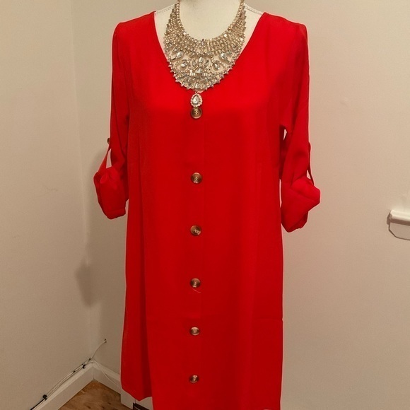 Red half sleeve shirt dress - Picture 4 of 7